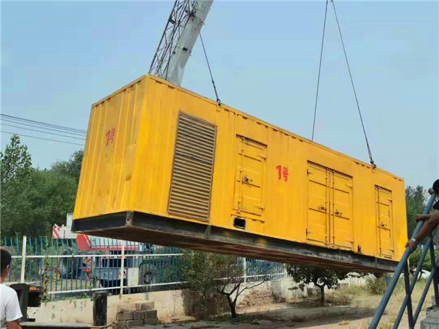 明溪300KW柴油发电机组油耗是多少？